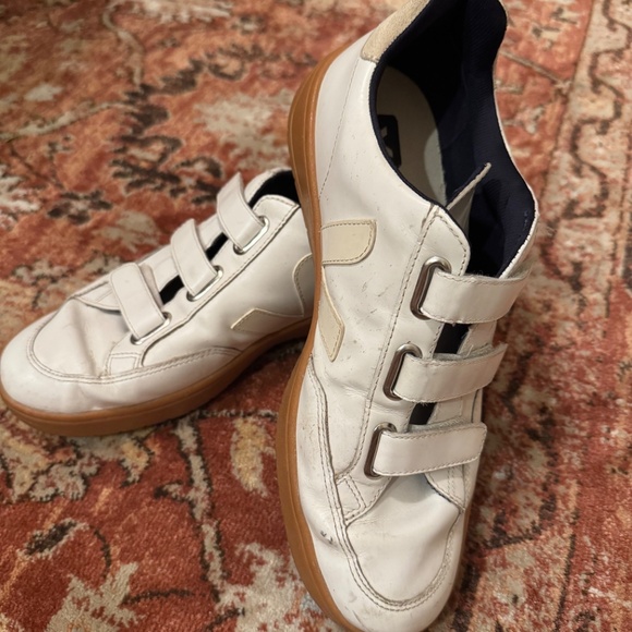 Men’s Veja V-Lock V-12 shoes White/Gum - Picture 2 of 7